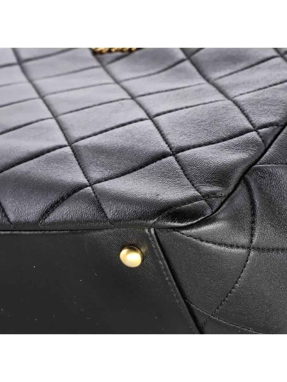 Chanel Chain Infinity Tote Quilted #253052C49B